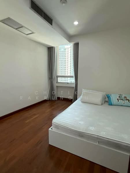 Grand Langsuan, Bangkok, Soi Lang Suan ,Ploenchit Road, Lumphini, Pathum Wan, Bangkok, 3 Bedrooms, 150 sqm, Condo For Rent, by Chotika   Rakrungrueang, 500205492 - DDproperty.com