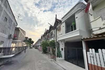 ขาย - Loet Ubon Raminthra : เลิศอุบล รามอินทรา, กรุงเทพ