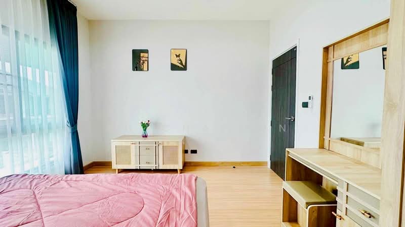 บ้านให้เช่า – ใกล้โรงเรียนนานาชาติยูนิตี้คอนคอร์ด เพียง 5 นาที ค่าเช่า 32,000 บาท / เดือน No.15H843, Chiang Mai, Chai Sa Than, Saraphi, Chiang Mai, 3 Bedrooms, 155 sqm, Single Detached House For Rent, by Rutchaporn Tunsiri, 500205573 - DDproperty.com