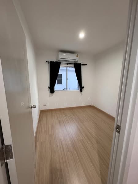 Pruksa Ville 55 Wongwaen-Ramintra, Bangkok, Soi Surao Khlong Nueng 13, Bang Chun, Khlong Sam Wa, Bangkok, 3 Bedrooms, 150 sqm, Townhouse For Sale, by Chotika   Rakrungrueang, 500205574 - DDproperty.com