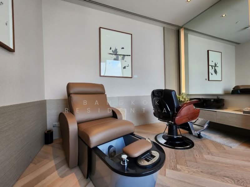 Tela Thonglor 13, Bangkok, 233 Soi Sukhumvit 55, Sukhumvit Road, Khlong Tan Nua, Watthana, Bangkok, 3 Bedrooms, 200 sqm, Condo For Rent, by Bangkok Residential, 500205595 - DDproperty.com