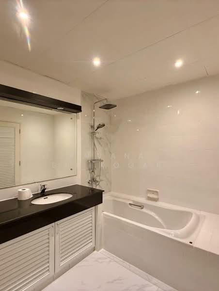 Liberty Park 2, Bangkok, 55 Soi Sukhumvit 11, Khlongtoei Nua, Watthana, Bangkok, 3 Bedrooms, 119 sqm, Condo For Rent, by Pavana Sirikogar, 500205599 - DDproperty.com