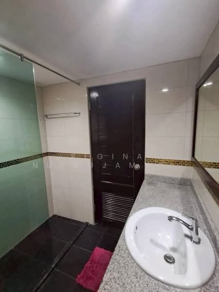 For Sale - Sombat Pattaya Condotel, Chon Buri (Pattaya)