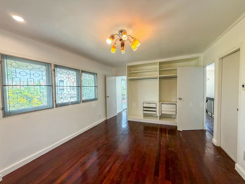 4-BR House, Bangkok, Bang Chak, Phra Khanong, Bangkok, 4 Bedrooms, 300 sqm, Single Detached House For Rent, by Pavana Sirikogar, 500205623 - DDproperty.com