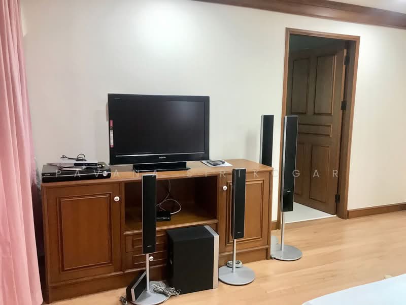 Ruamjai Heights, Bangkok, Sukhumvit, Khlongtoei Nua, Watthana, Bangkok, 3 Bedrooms, 211 sqm, Condo For Rent, by Pavana Sirikogar, 500205652 - DDproperty.com