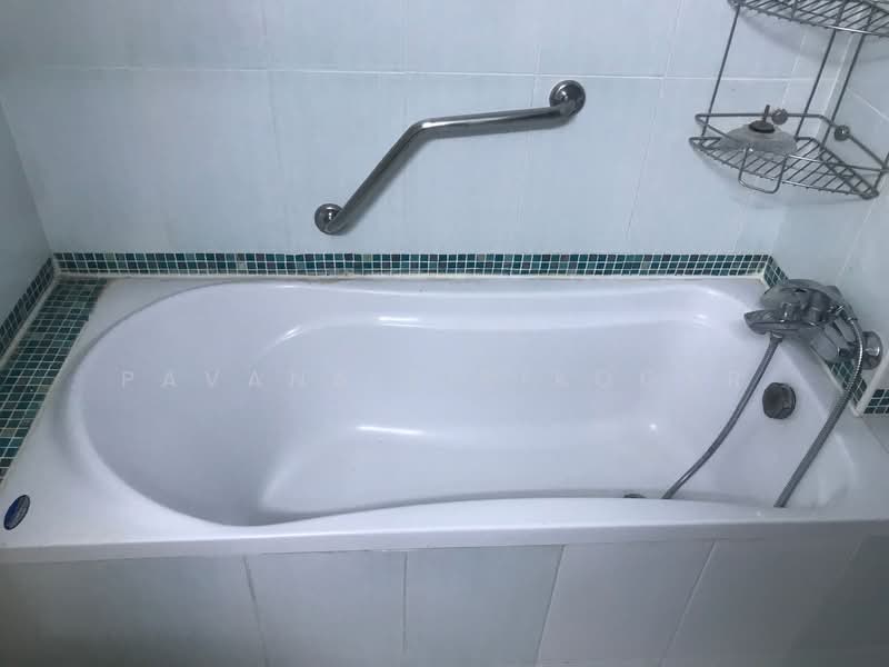 Ruamjai Heights, Bangkok, Sukhumvit, Khlongtoei Nua, Watthana, Bangkok, 3 Bedrooms, 211 sqm, Condo For Rent, by Pavana Sirikogar, 500205652 - DDproperty.com