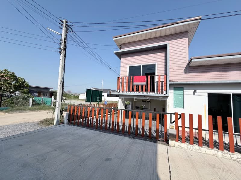 หมู่บ้านภัทราวิลเลจ นครปฐม, Nakhon Pathom, Thung Bua, Kamphaeng Saen, Nakhon Pathom, 2 Bedrooms, 120 sqm, Semi-Detached House (Twin House) For Sale, by The Best Property ส้ม, 500205657 - DDproperty.com