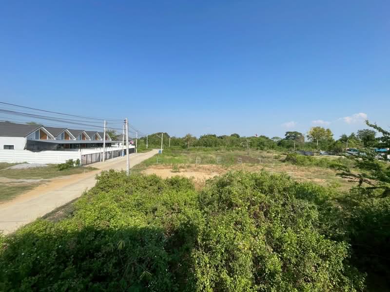 หมู่บ้านภัทราวิลเลจ นครปฐม, นครปฐม, ทุ่งบัว, กำแพงแสน, นครปฐม, 120 ตร.ม., บ้านแฝด ขาย, โดย The Best Property ส้ม, 500205657 - DDproperty.com