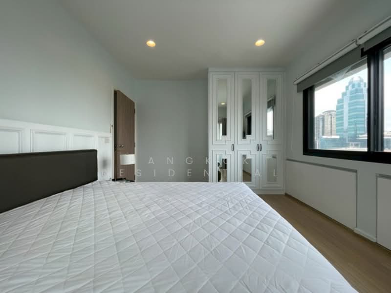 For Rent - Renova Residence Chidlom, Bangkok