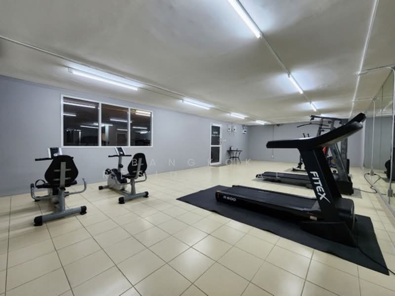 ให้เช่า - Renova Residence Chidlom : เรโนวา เรสซิเด้นซ์ ชิดลม, กรุงเทพ