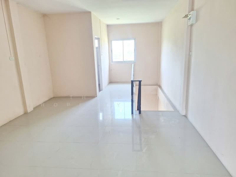 อาคารพาณิชย์บ้านใหญ่ นครนายก, Nakhon Nayok, Ban Yai, Muang Nakhon Nayok, Nakhon Nayok, , 150 sqm, Shophouse For Sale, by The Best Property Agent หาญ, 500205684 - DDproperty.com