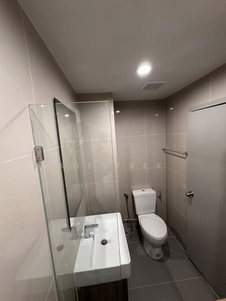 IDEO Ramkamhaeng Lamsali Station, Bangkok, Ramkhamhaeng Road, Hua Mak, Bang Kapi, Bangkok, Studio, 25 sqm, Condo For Rent, by Agentbkk, 500205692 - DDproperty.com