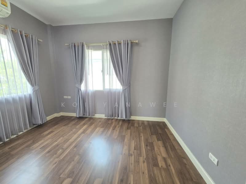 Siwalee Lakeview, Chiang Mai, Mae Hia, Muang Chiang Mai, Chiang Mai, 4 Bedrooms, 404 sqm, Single Detached House For Sale, by Koi Yanawee, 500205739 - DDproperty.com