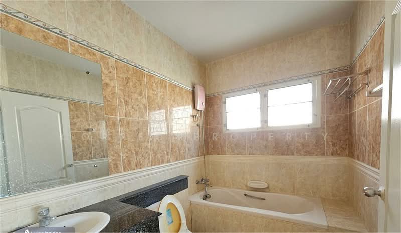 ให้เช่า - หมู่บ้านสวนดอกไม้, กรุงเทพ