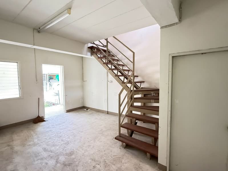 National Housing Authority Rangsit khlong 7/1, Pathum Thani, Lam Phak Kut, Thanyaburi, Pathum Thani, 2 Bedrooms, 100 sqm, Townhouse For Sale, by The Best Property แอน, 500205763 - DDproperty.com