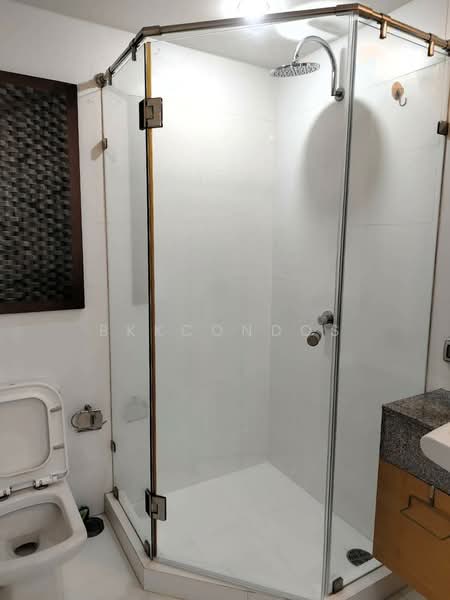 Manhattan Chidlom, Bangkok, 1032 Phetchaburi 32 Alley, Makkasan, Ratchathewi, Bangkok, 2 Bedrooms, 89 sqm, Condo For Rent, by BKKCONDOS, 500205765 - DDproperty.com