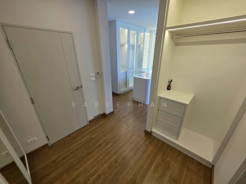 Centro Bangna Km.7, Samut Prakan, Buanakarin Road, Bang Kaeo, Bang Plee, Samut Prakan, 4 Bedrooms, 265 sqm, Single Detached House For Rent, by Rapeephan, 500205789 - DDproperty.com