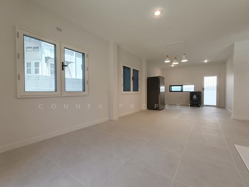 Ratchada Niwet, Bangkok, รัชดาภิเษก, Samsen Nok, Huai Khwang, Bangkok, 4 Bedrooms, 220 sqm, Single Detached House For Rent, by Connex Property, 500205837 - DDproperty.com