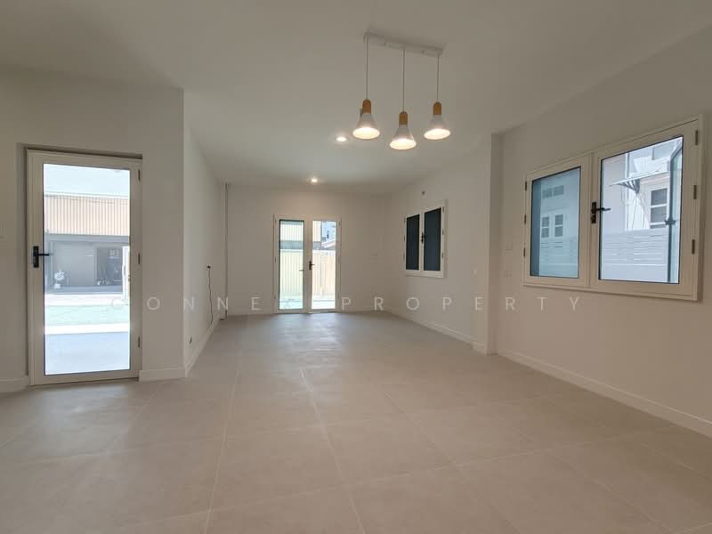 Ratchada Niwet, Bangkok, รัชดาภิเษก, Samsen Nok, Huai Khwang, Bangkok, 4 Bedrooms, 220 sqm, Single Detached House For Rent, by Connex Property, 500205837 - DDproperty.com