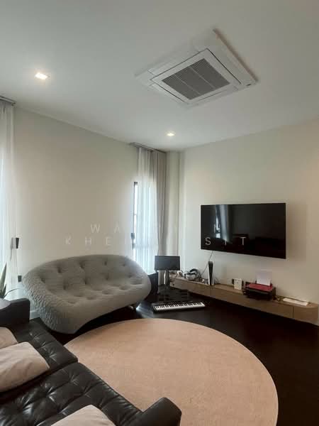 Grand Bangkok Boulevard Sukhumvit-Srinakarin : แกรนด์ บางกอก บูเลอวาร์ด สุขุมวิท-ศรีนครินทร์, สมุทรปราการ, ซ.แบริ่ง 31/1, สำโรงเหนือ, เมืองสมุทรปราการ, สมุทรปราการ, 510 ตร.ม., บ้านเดี่ยว ขาย, โดย Wanphen Khemprasit, 500205849 - DDproperty.com