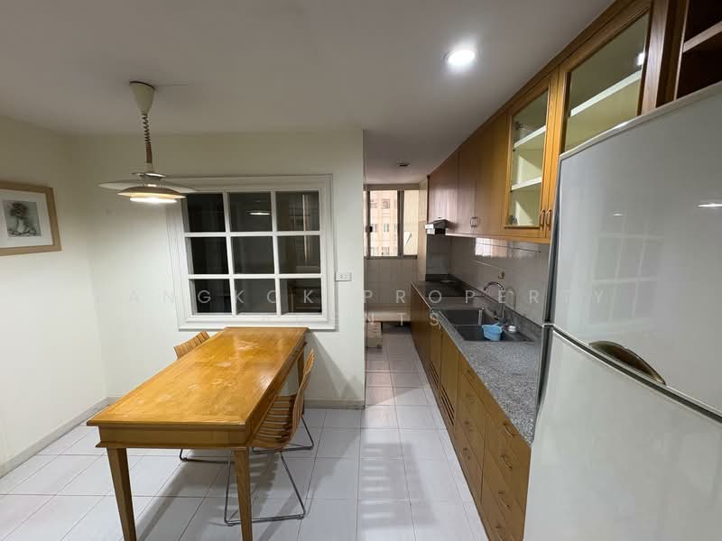 Tai Ping Towers, Bangkok, 582 Soi Sukhumvit 63, Khlong Tan Nua, Watthana, Bangkok, 2 Bedrooms, 130 sqm, Condo For Rent, by BANGKOK PROPERTY AGENTS, 500205853 - DDproperty.com
