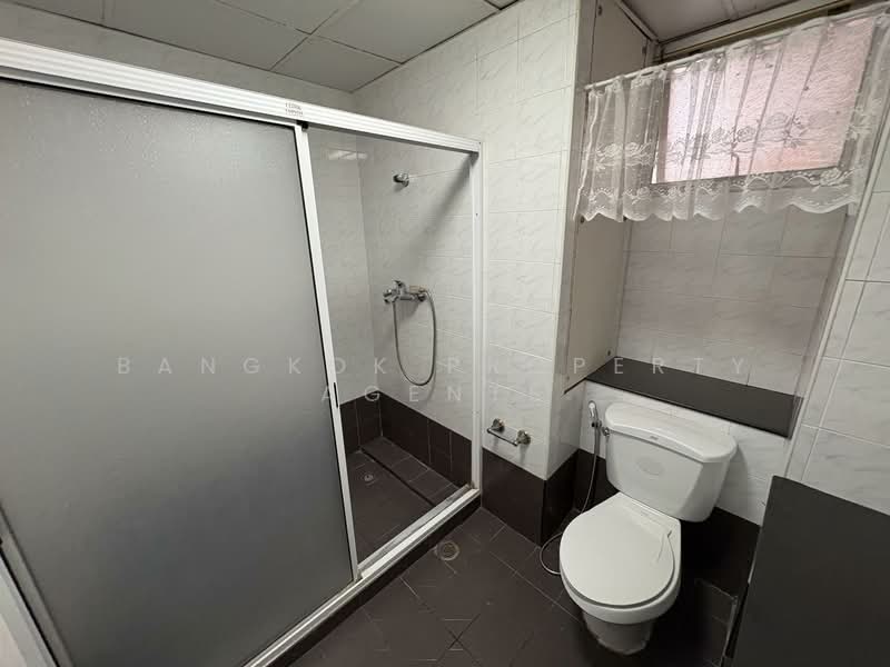 Tai Ping Towers, Bangkok, 582 Soi Sukhumvit 63, Khlong Tan Nua, Watthana, Bangkok, 2 Bedrooms, 130 sqm, Condo For Rent, by BANGKOK PROPERTY AGENTS, 500205853 - DDproperty.com