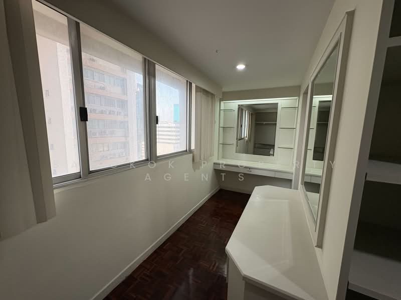 Tai Ping Towers, Bangkok, 582 Soi Sukhumvit 63, Khlong Tan Nua, Watthana, Bangkok, 2 Bedrooms, 130 sqm, Condo For Rent, by BANGKOK PROPERTY AGENTS, 500205853 - DDproperty.com