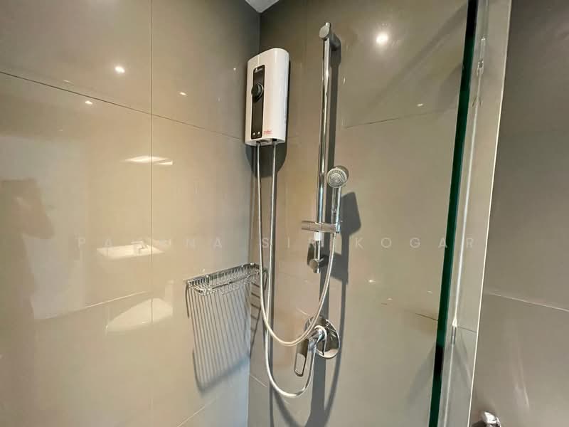 The Crest Sukhumvit 34, Bangkok, 778 Sukhumvit Road, Khong Tan, Khlong Toei, Bangkok, 2 Bedrooms, 66 sqm, Condo For Rent, by Pavana Sirikogar, 500205854 - DDproperty.com