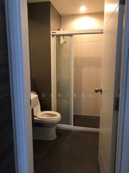 Centric Ratchada-Huai Khwang, Bangkok, Ratchadapisek Road, Huai Khwang, Huai Khwang, Bangkok, 1 Bedroom, 27 sqm, Condo For Rent, by Agentbkk, 500205864 - DDproperty.com