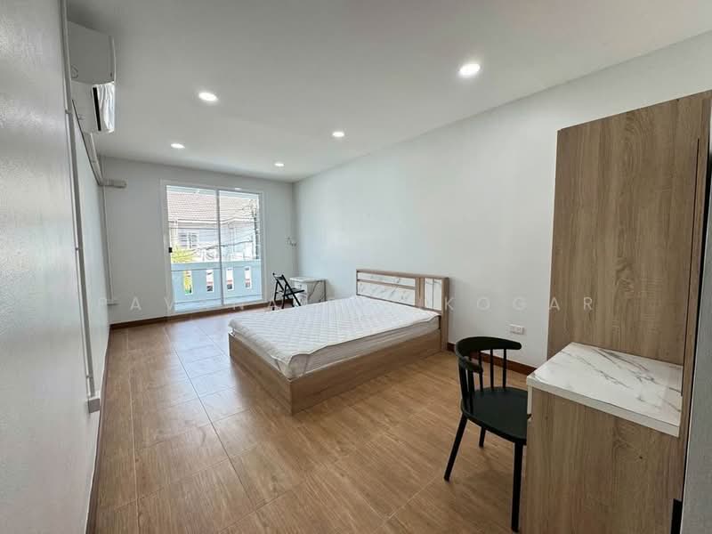 บ้าน 5-ห้องนอน, กรุงเทพ, สามเสนนอก, ห้วยขวาง, กรุงเทพ, 232 ตร.ม., บ้านเดี่ยว ให้เช่า, โดย Pavana Sirikogar, 500205866 - DDproperty.com