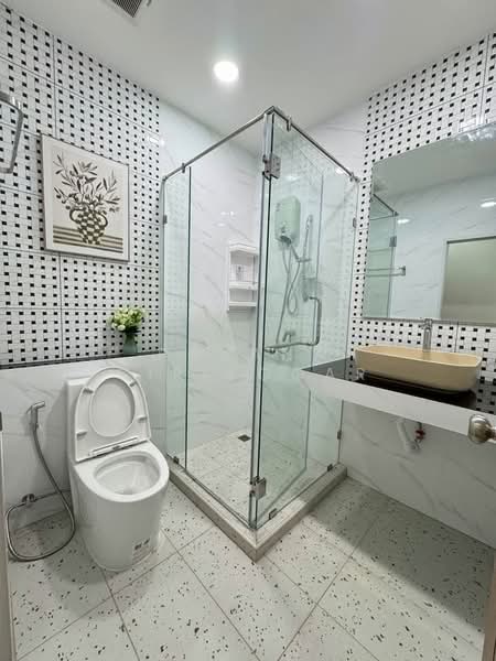 บ้าน 5-ห้องนอน, กรุงเทพ, สามเสนนอก, ห้วยขวาง, กรุงเทพ, 232 ตร.ม., บ้านเดี่ยว ให้เช่า, โดย Pavana Sirikogar, 500205866 - DDproperty.com