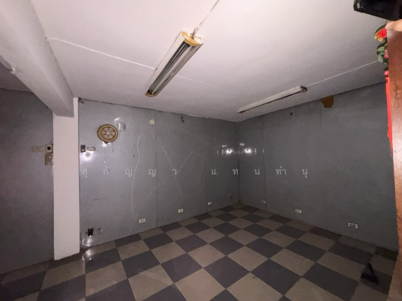 ตึกแถวติดถนนพระราม 2 - 4.5 ชั้น (2 คูหา) ตีทะลุกัน, กรุงเทพ, พระรามที่ 2, แสมดำ, บางขุนเทียน, กรุงเทพ, 630 ตร.ม., ตึกแถว-อาคารพาณิชย์ ขาย, โดย สุกัญญา แทนทำนุ, 500205886 - DDproperty.com