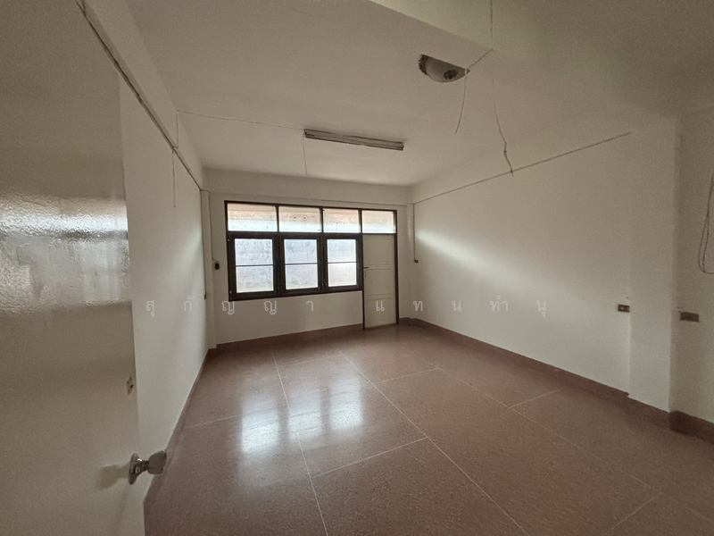 ตึกแถว/อาคารพาณิชย์ริมถนนพระราม 2 - 4.5 ชั้น (2 คูหา) ตีทะลุกัน, Bangkok, พระรามที่ 2, Samae Dam, Bang Khun Thian, Bangkok, , 630 sqm, Shophouse For Sale, by Sugunya Tantumnu, 500205886 - DDproperty.com