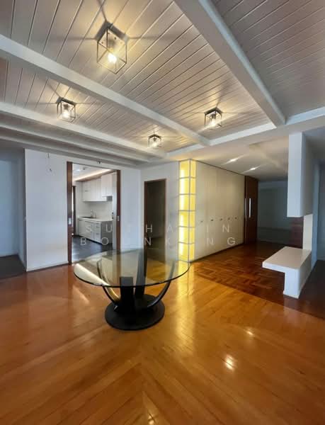 Tower Park, Bangkok, 88 Soi Sukhumvit 3, Sukhumvit Road, Khlongtoei Nua, Watthana, Bangkok, 3 Bedrooms, 276 sqm, Condo For Rent, by Suthasin Boonkong, 500205900 - DDproperty.com