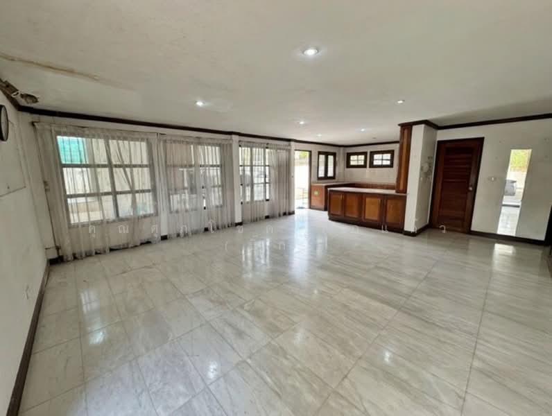 บ้านเดี่ยวเมืองเอก รังสิต ถ.เอกทักษิณ ซ.เอกรัตน์1 ต.หลักหก อ.เมืองปทุมธานี จ.ปทุมธานี12000, ปทุมธานี, เอกทักษิณ, หลักหก, เมืองปทุมธานี, ปทุมธานี, 220 ตร.ม., บ้านเดี่ยว ขาย, โดย คุณศุภโชค ฟักแก้ว (บิ๊ก), 500205907 - DDproperty.com