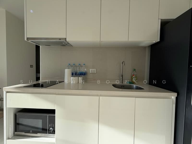 Rhythm Sukhumvit 42 : ริทึ่ม สุขุมวิท 42, กรุงเทพ, ซอยสุขุมวิท 42, พระโขนง, คลองเตย, กรุงเทพ, 45 ตร.ม., คอนโด ให้เช่า, โดย Suthasin Boonkong, 500205952 - DDproperty.com