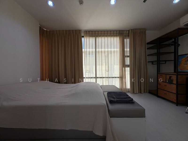 Rhythm Sukhumvit 42 : ริทึ่ม สุขุมวิท 42, กรุงเทพ, ซอยสุขุมวิท 42, พระโขนง, คลองเตย, กรุงเทพ, 45 ตร.ม., คอนโด ให้เช่า, โดย Suthasin Boonkong, 500205952 - DDproperty.com