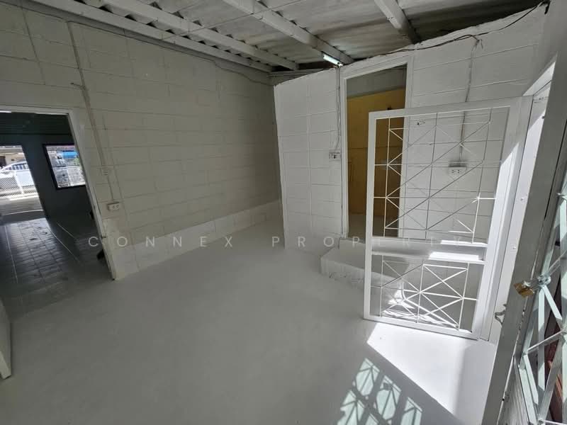 For Sale - Townhouse 46 Prachaniwet 3 Soi 9, Nonthaburi