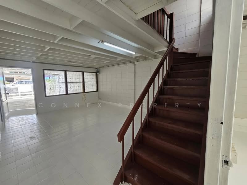 For Sale - Townhouse 46 Prachaniwet 3 Soi 9, Nonthaburi