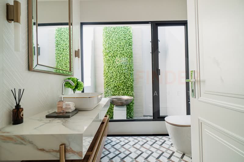 Nantawan Pool Villa Rama 9 New Krungthepkretha, Bangkok, ศรีนครินทร์ - ร่มเกล้า, Saphan Sung, Saphan Sung, Bangkok, 4 Bedrooms, 656 sqm, Single Detached House For Sale, by Kay Tippayanet, 500205967 - DDproperty.com