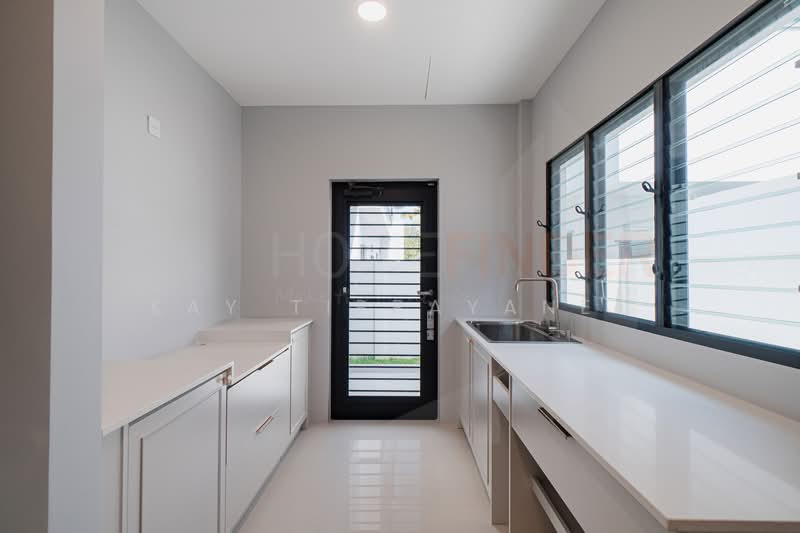 นันทวัน พูล วิลล่า พระราม 9 กรุงเทพกรีฑาตัดใหม่, กรุงเทพ, ศรีนครินทร์ - ร่มเกล้า, สะพานสูง, สะพานสูง, กรุงเทพ, 656 ตร.ม., บ้านเดี่ยว ขาย, โดย Kay Tippayanet, 500205967 - DDproperty.com