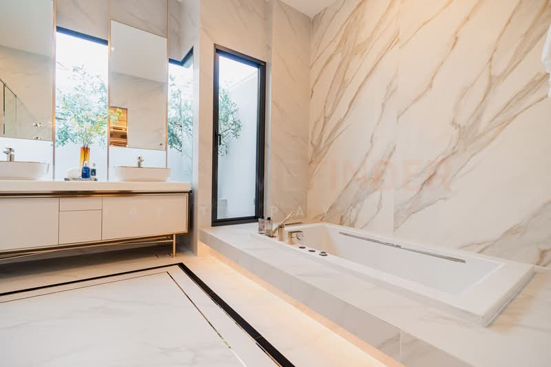 Nantawan Pool Villa Rama 9 New Krungthepkretha, Bangkok, ศรีนครินทร์ - ร่มเกล้า, Saphan Sung, Saphan Sung, Bangkok, 4 Bedrooms, 656 sqm, Single Detached House For Sale, by Kay Tippayanet, 500205967 - DDproperty.com