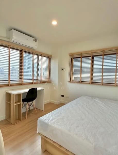 Thonglor Tower, Bangkok, Soi Thonglor, Sukhumvit 55 Road, Khlongtoei Nua, Watthana, Bangkok, 2 Bedrooms, 49 sqm, Condo For Rent, by Pavana Sirikogar, 500205987 - DDproperty.com