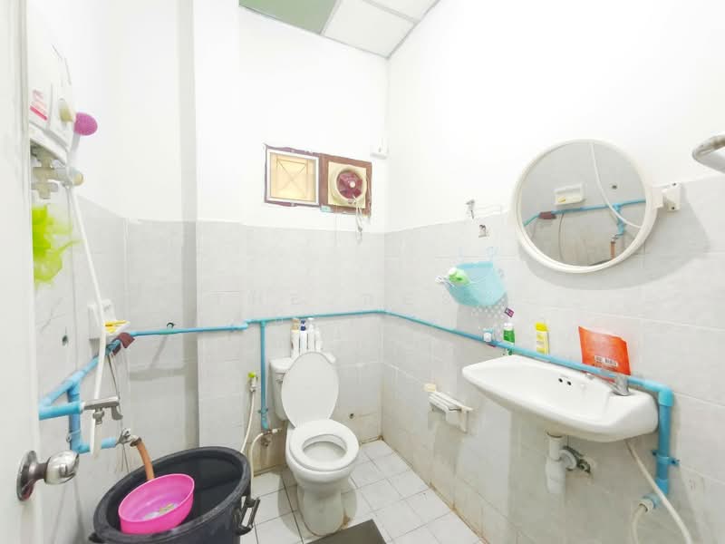 รัตนธานี แพรกษา, Samut Prakan, Phraeksa, Muang Samut Prakarn, Samut Prakan, 2 Bedrooms, 100 sqm, Townhouse For Sale, by The Best Property อิ๋ว, 500205991 - DDproperty.com