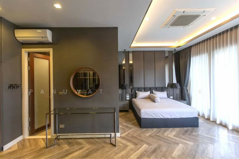 Artale Ekkamai-Ramintra, Bangkok, Soi Sukontasawat 19, Sukontasawat Road, Lat Phrao, Lat Phrao, Bangkok, 4 Bedrooms, 390 sqm, Single Detached House For Rent, by Panuwat Ruangrak, 500205998 - DDproperty.com