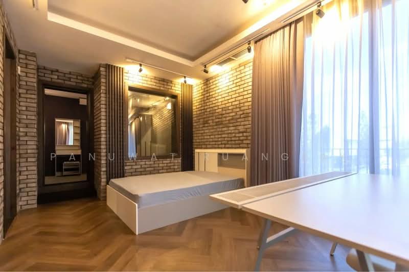 Artale Ekkamai-Ramintra, Bangkok, Soi Sukontasawat 19, Sukontasawat Road, Lat Phrao, Lat Phrao, Bangkok, 4 Bedrooms, 390 sqm, Single Detached House For Rent, by Panuwat Ruangrak, 500205998 - DDproperty.com