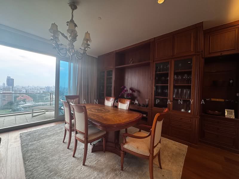 185 Rajadamri, Bangkok, 185 Rajadamri Road, Lumphini, Pathum Wan, Bangkok, 3 Bedrooms, 223 sqm, Condo For Rent, by Utaiwan Kiatpanya, 500206013 - DDproperty.com