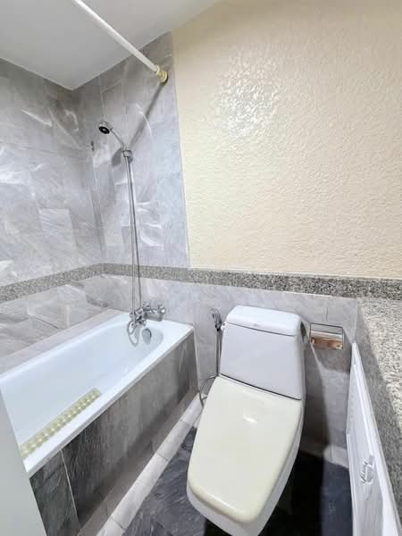 Las Colinas, Bangkok, Sukhumvit 21 Road, Khlongtoei Nua, Watthana, Bangkok, 2 Bedrooms, 100 sqm, Condo For Rent, by Pavana Sirikogar, 500206018 - DDproperty.com