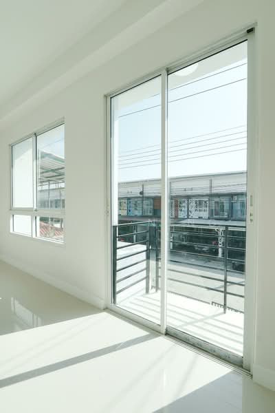 BR @Arena, Bangkok, ลำไทร, Khok Faed, Nong Chok, Bangkok, 2 Bedrooms, 120 sqm, Townhouse For Sale, by Khun Neng, 500206053 - ห้องนอนใหญ่ - DDproperty.com