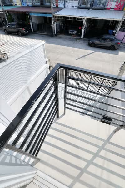 บีอาร์ @อารีน่า, กรุงเทพ, ลำไทร, โคกแฝด, หนองจอก, กรุงเทพ, 120 ตร.ม., ทาวน์เฮ้าส์ ขาย, โดย Khun Neng, 500206053 - ระเบียง - DDproperty.com